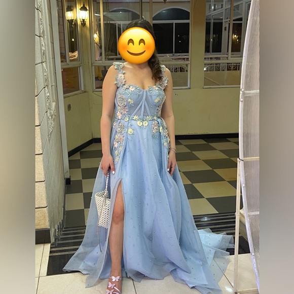 Beautiful blue dress with pearls and floral appliqué - Picture 1 of 2